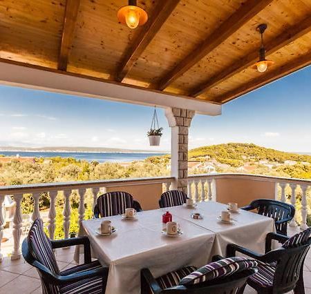 Apartments Villa Bosotina Kukljica Værelse billede